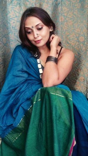 Meha (Handloom Cotton Zari Saree)